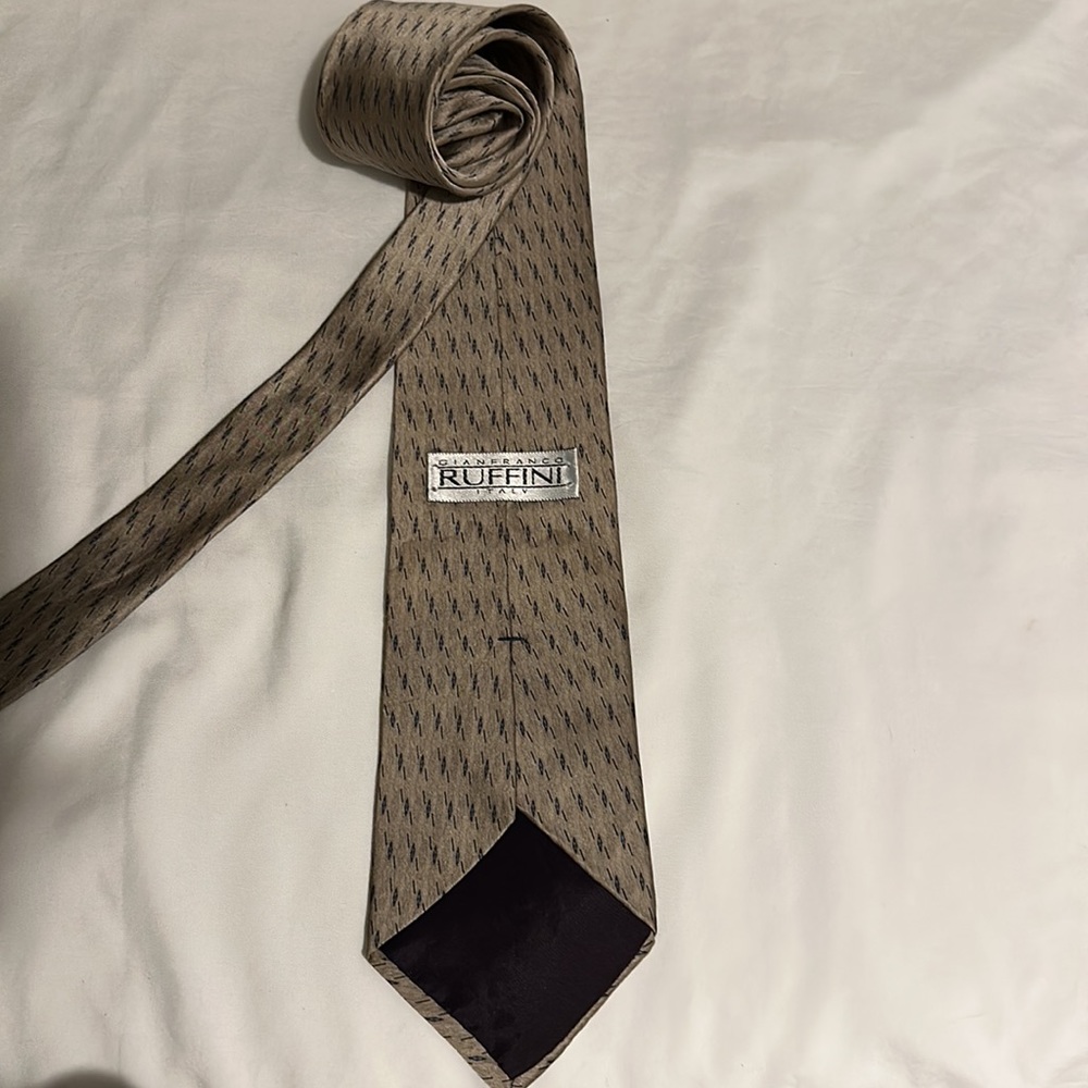Gianfranco Ruffini silk tie - Picture 3 of 4
